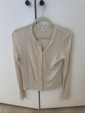 Arie Ribbed Button-Front Cardigan — Cream